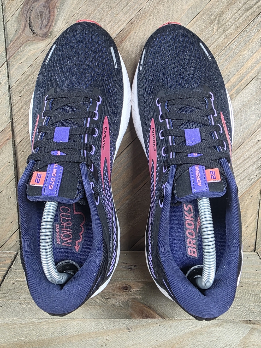 Brooks Adrenaline GTS 22 Womens Athletic Running Shoes Size 9.5 B Black Purple - Picture 7 of 9